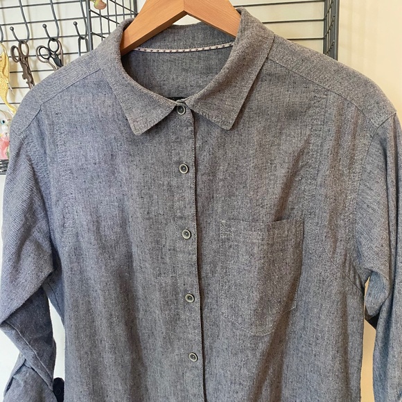Prana button down tunic - Picture 2 of 10